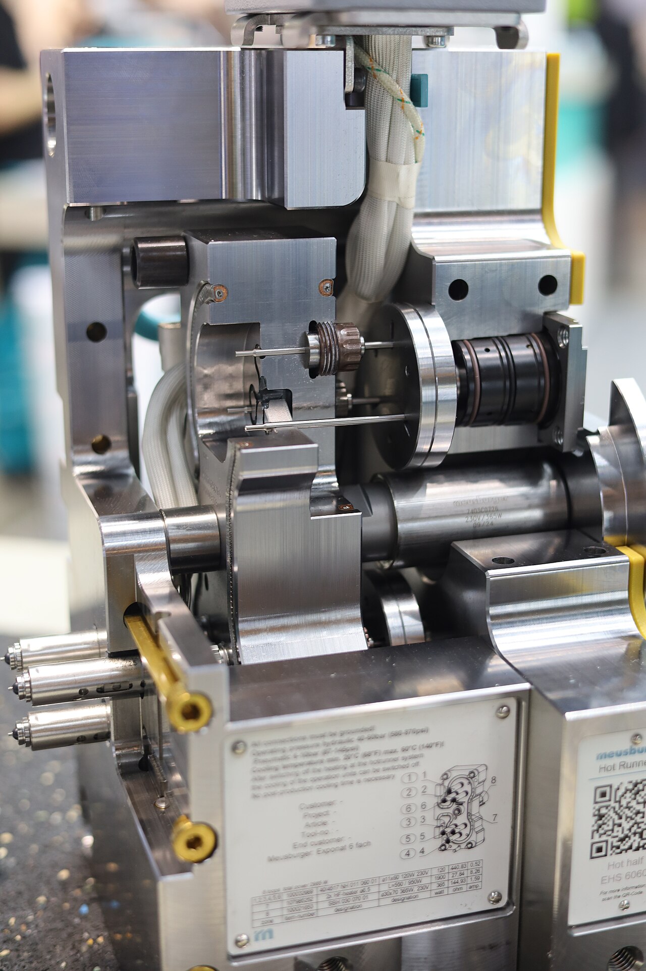 The Pros and Cons of Stainless Mold Steel (S136 / 420SS)