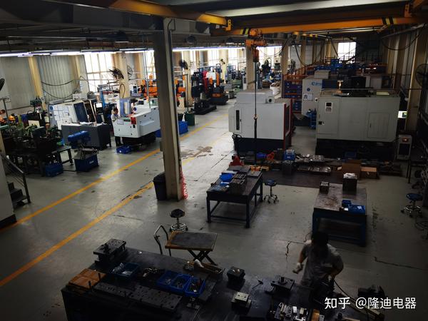 冲压工艺基础知识：从工序分类到现场实操要点